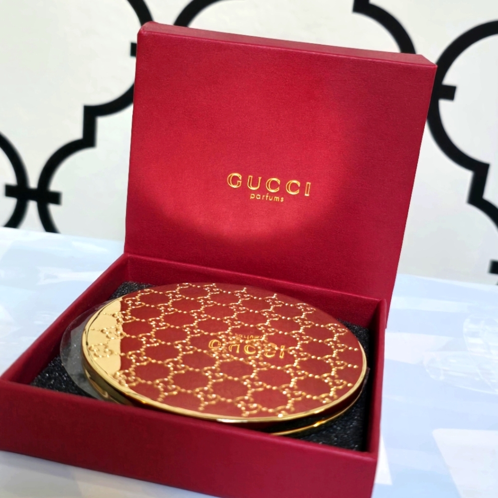 Gucci Beauty Mirror